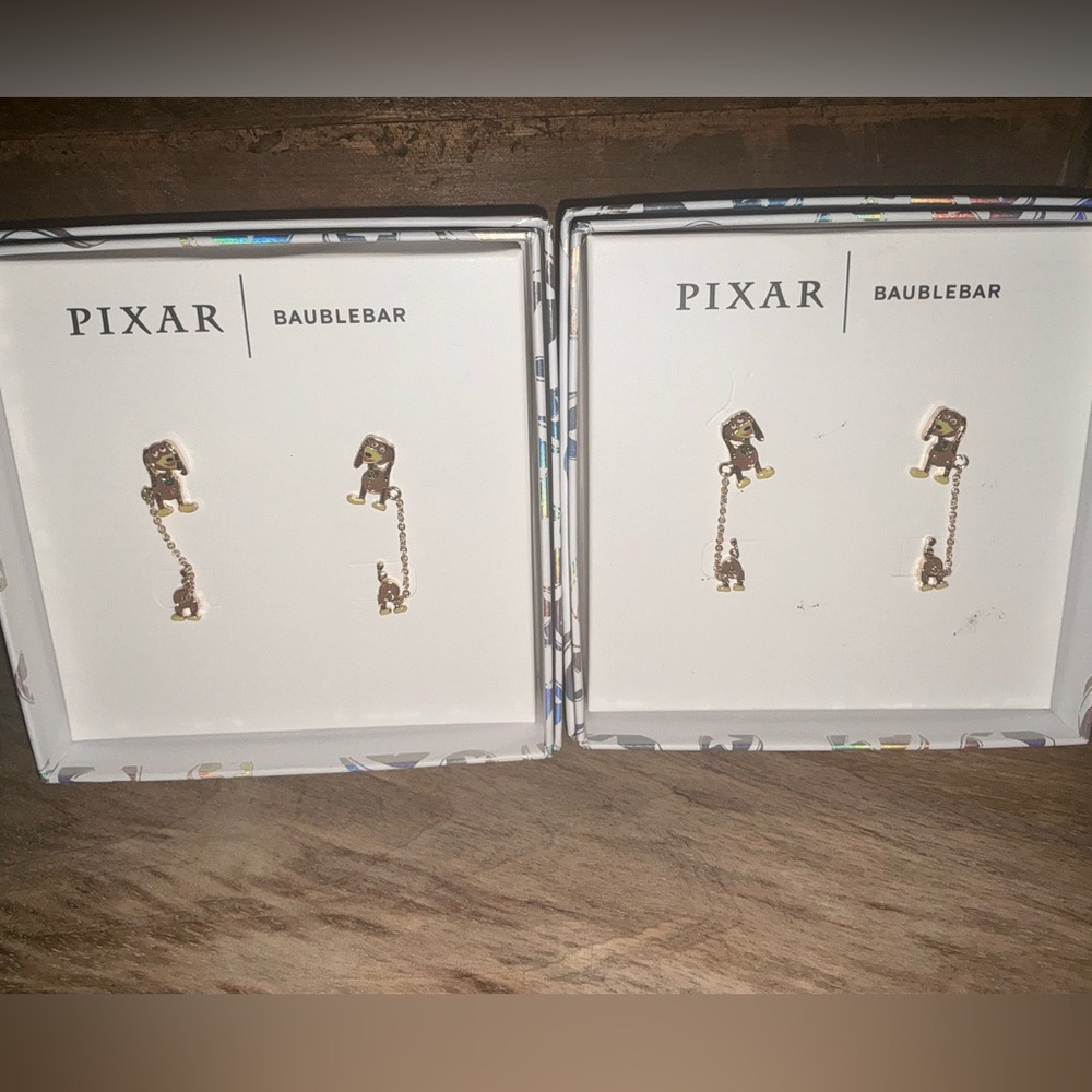 Dachshund Disney Pixar Toy Story Slinky earrings NWT - Picture 5 of 10